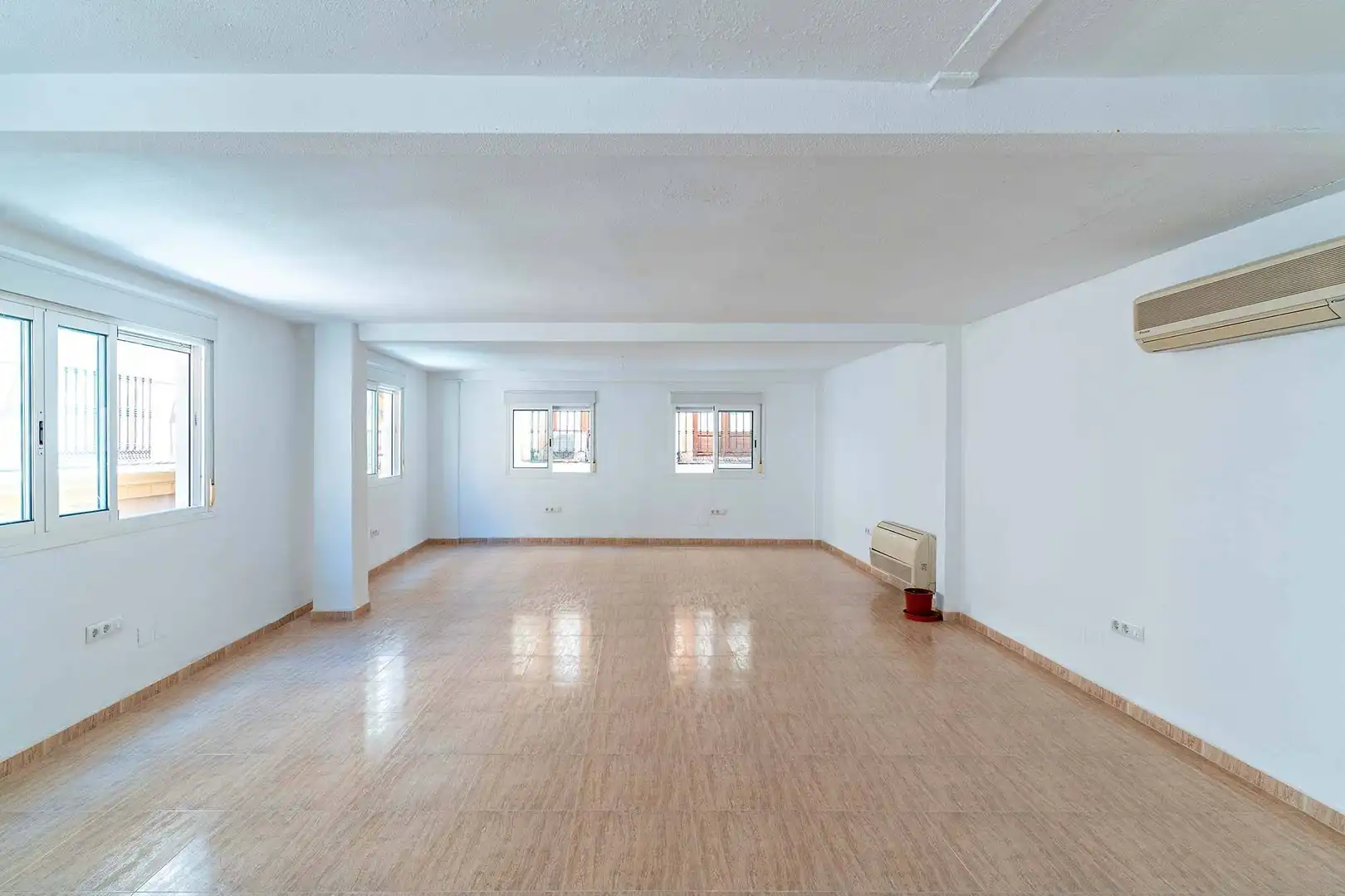 Residencial en venda a Calle TENOR IRIBARNE, imagen 27