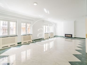 Appartement avec ascenseur à vendre à Calle de Alcántara