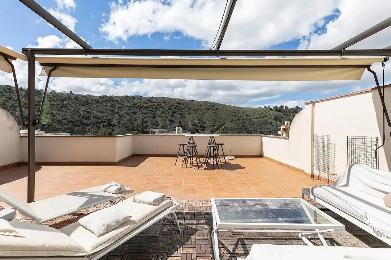 Maison mitoyenne avec piscine à vendre à Calle Calle Sala de las Dos Hermanas 17, imagen 2