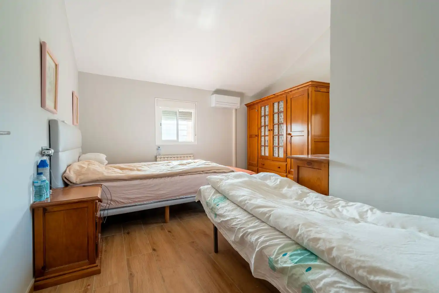 Schlafzimmer von Country house zum Verkauf in Tortosa mit Privatgarten, Terrasse und Abstellraum