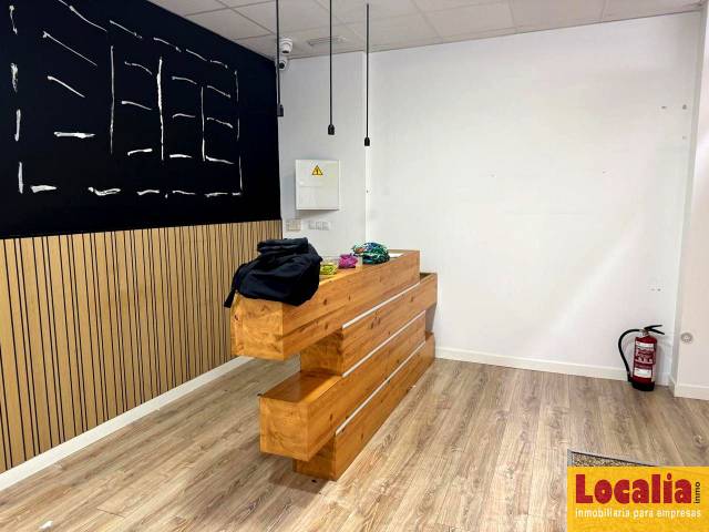 Local comercial en Alquiler en Centro - Ayuntamiento