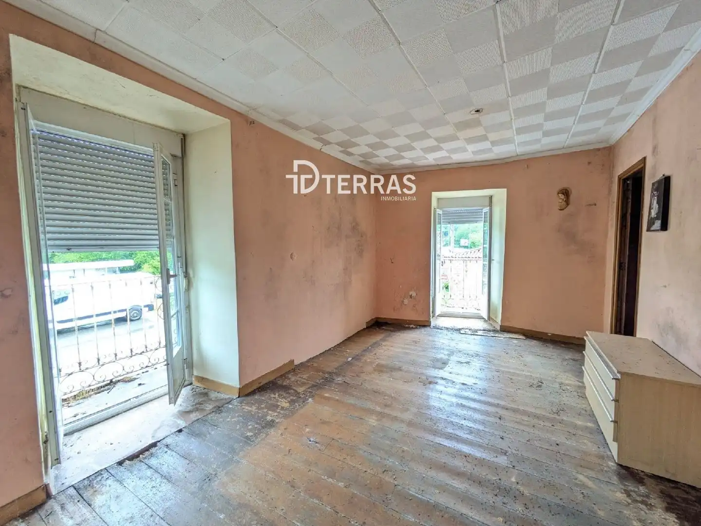 Dormitori de Casa o xalet en venda en Pontevedra Capital  amb Jardí privat i Terrassa