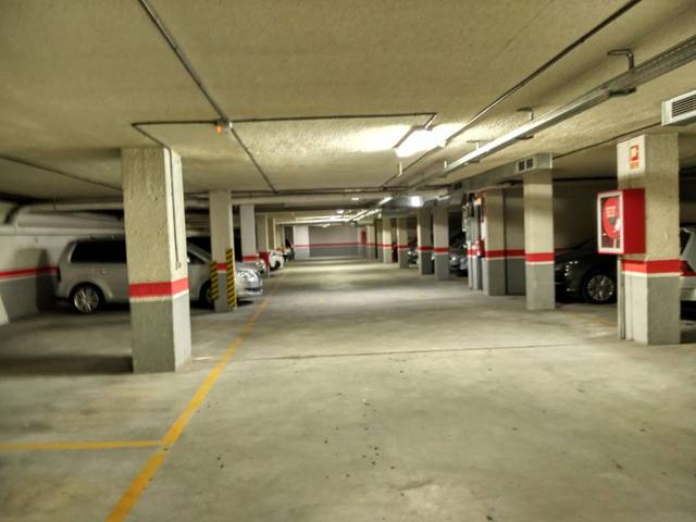 Garaje en Alquiler en Avenida Manuel de Falla, 22 en El Arco