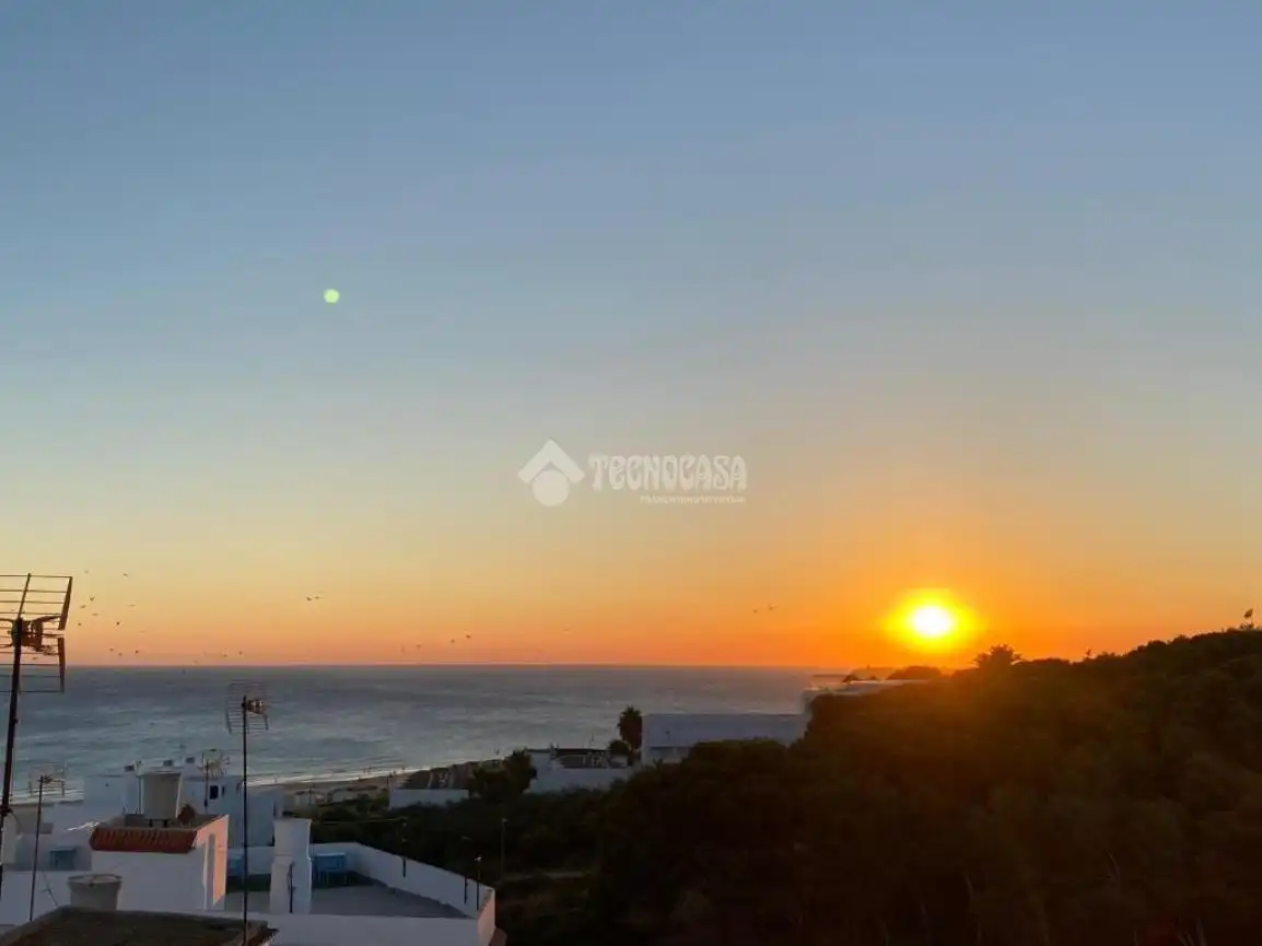 Exterior view of Flat for sale in Conil de la Frontera  with Air Conditioner