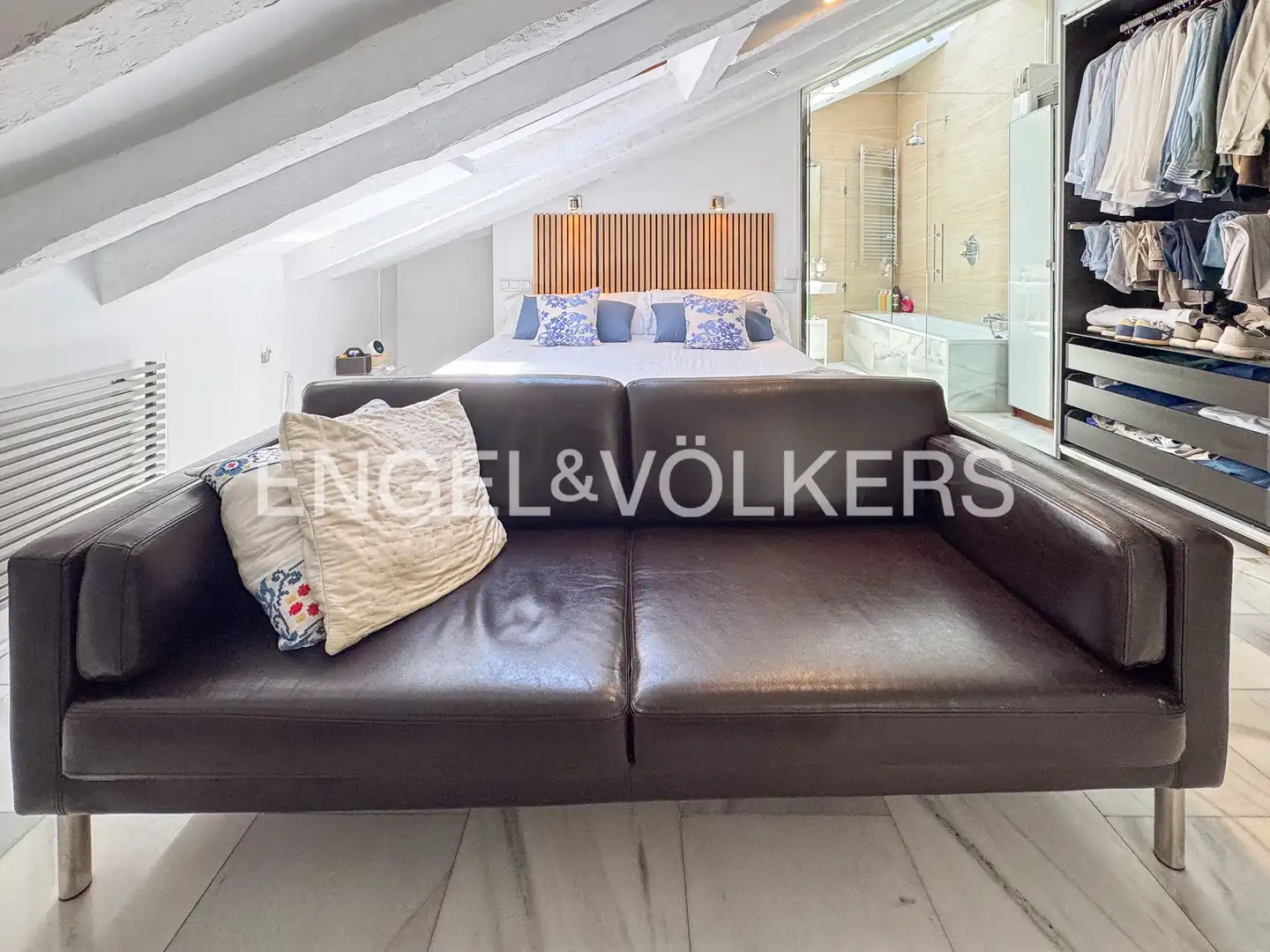 Living room of Flat for rent in Madrid  with Air Conditioner, Heating and Terrace
