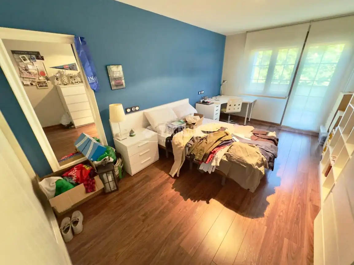 Habitación de Casa o chalet en venta en Cabanillas del Campo con Aire acondicionado, Calefacción y Terraza