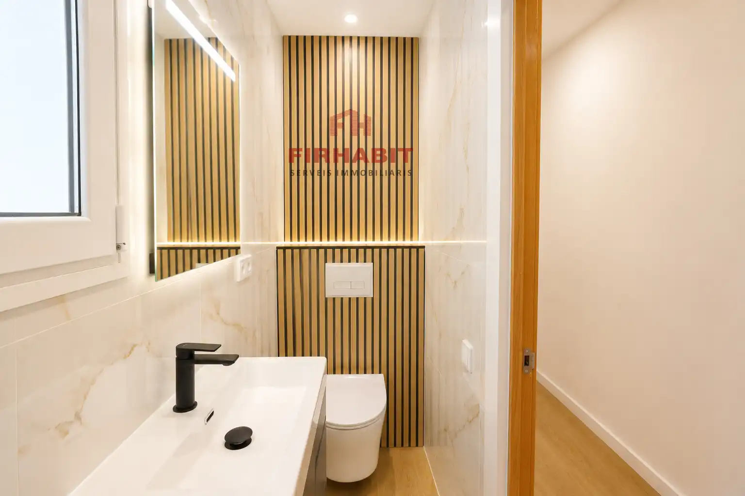 Baño de Piso en venta en Arenys de Mar con Parquet, Terraza y Horno