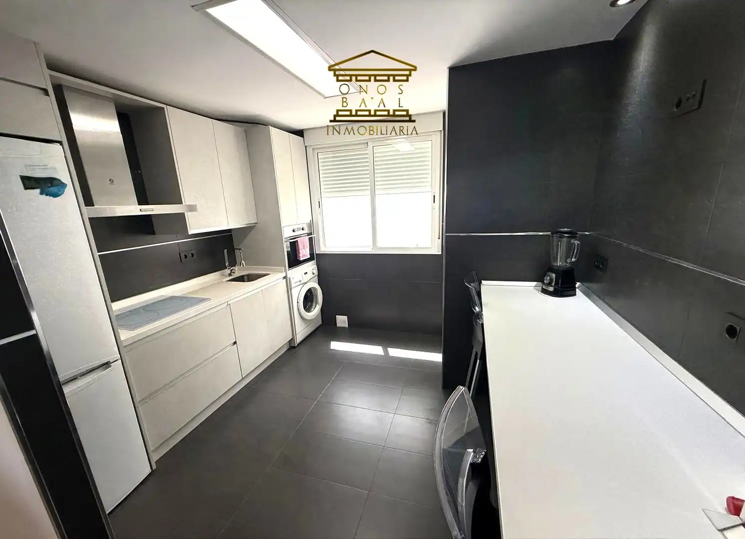 Kitchen of Flat for sale in Huelva  with Air Conditioner and Furnished