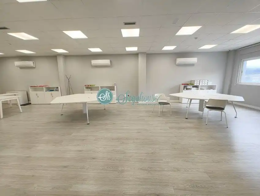 Office for rent in Segovia  with Heating