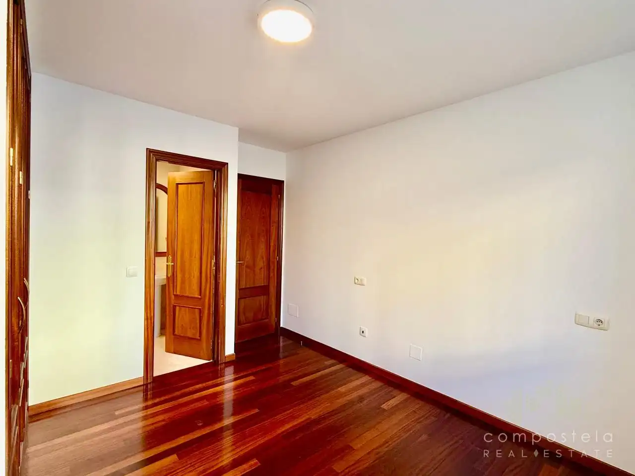 Flat for rent in Ames  with Heating, Storage room and Balcony