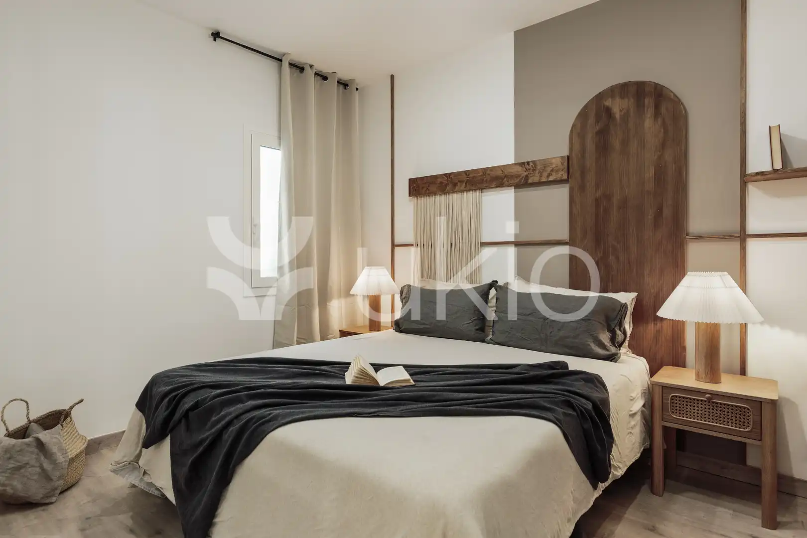 Bedroom of Apartments for rent in Barcelona  with Air Conditioner, Heating and Furnished