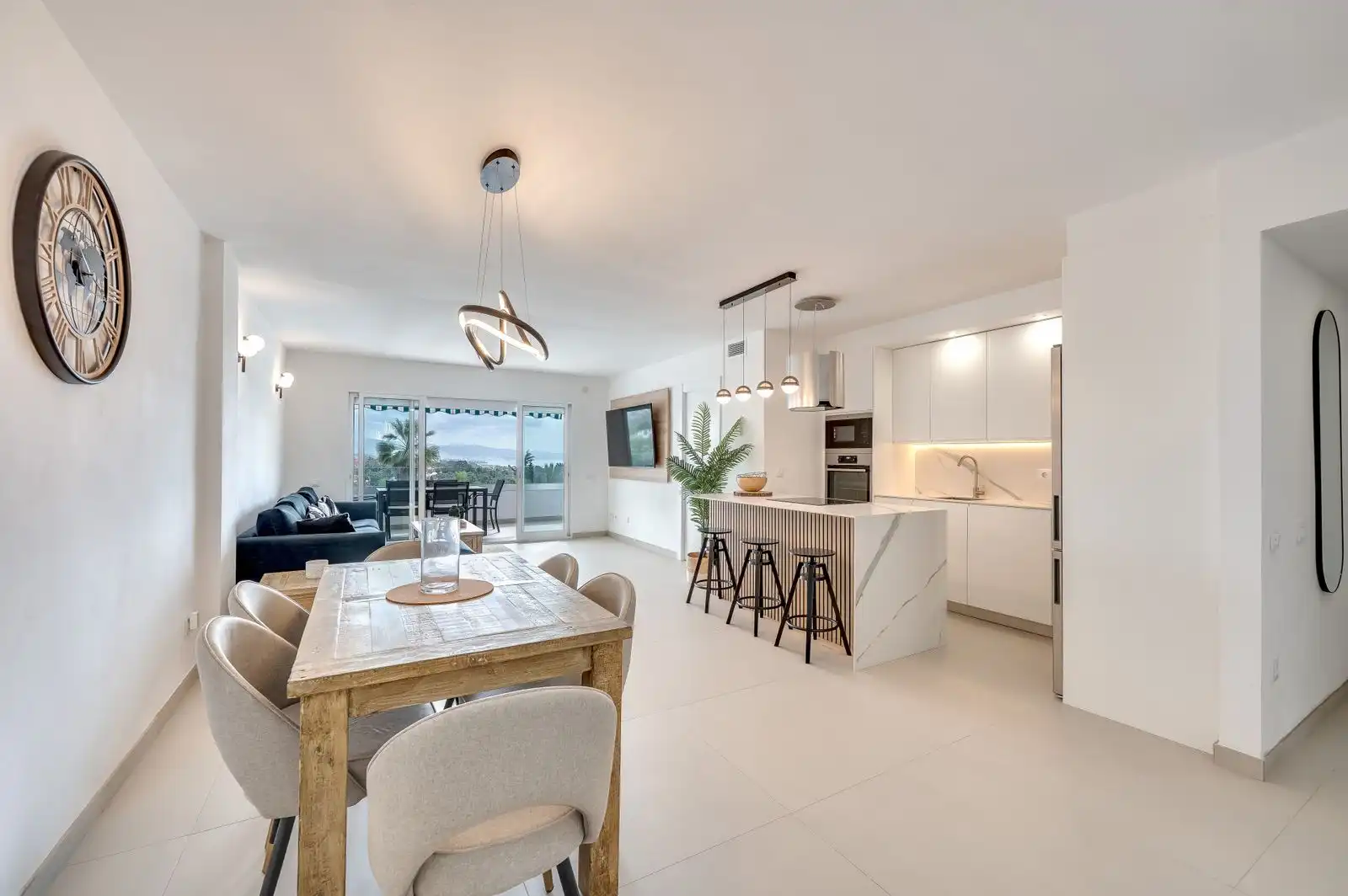 Cuina de Apartament en venda en Marbella amb Terrassa, Traster i Moblat