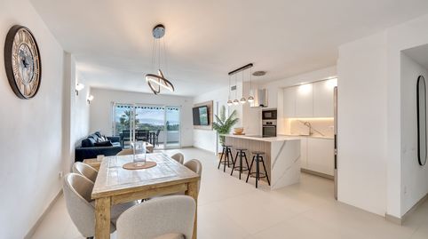 Foto 2 de Apartament en venda a Calle Los Granados, 18, Puerto Banús, Marbella