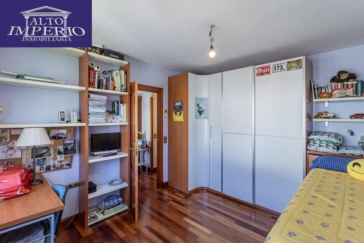 Bedroom of Houses for sale in Granada  with Air Conditioner, Heating and Private garden