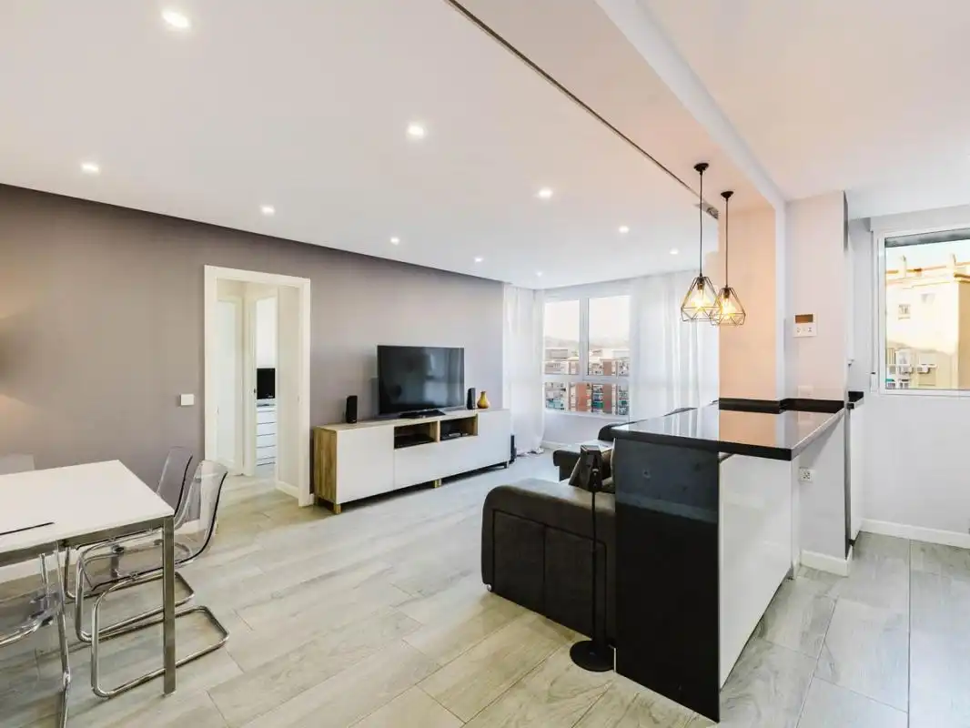 Piso con ascensor en venta en C. Gaucín, imagen 4