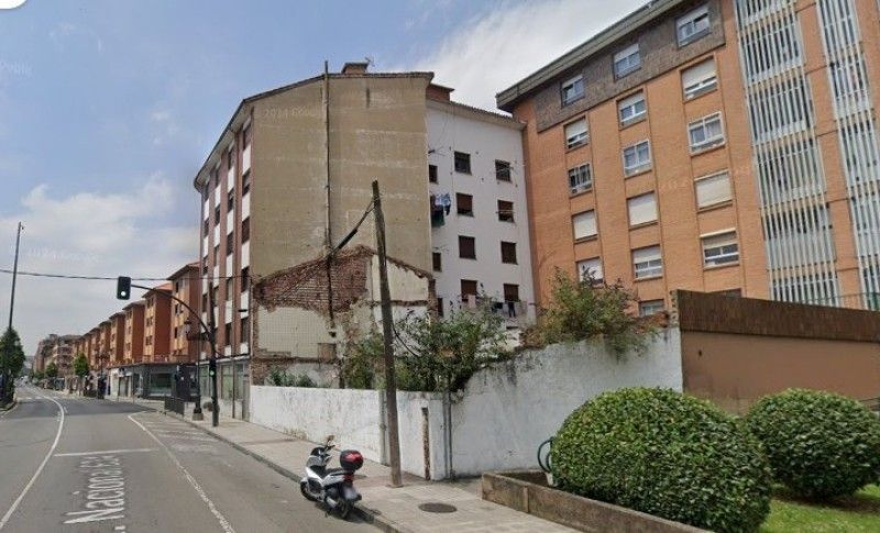 Vista exterior de Residencial en venta en Oviedo 
