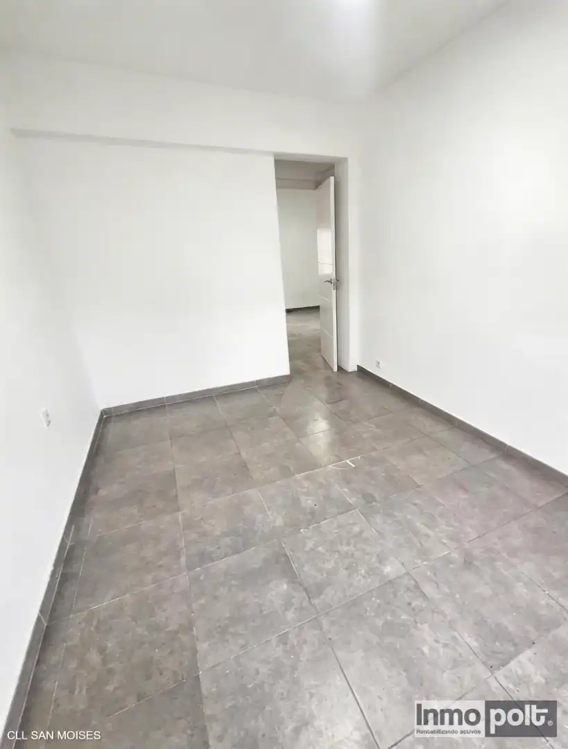 Piso en venta en Calle San Moisés, 25, San Diego