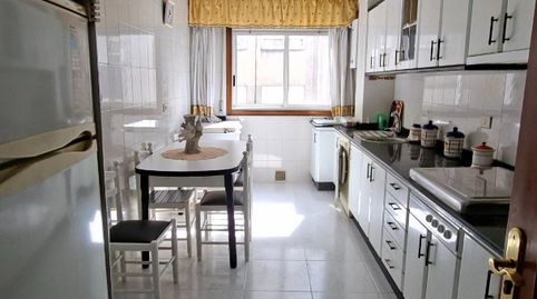 Foto 2 de Piso en venta en Rúa Tomás a. Alonso, Plaza Industria, Vigo