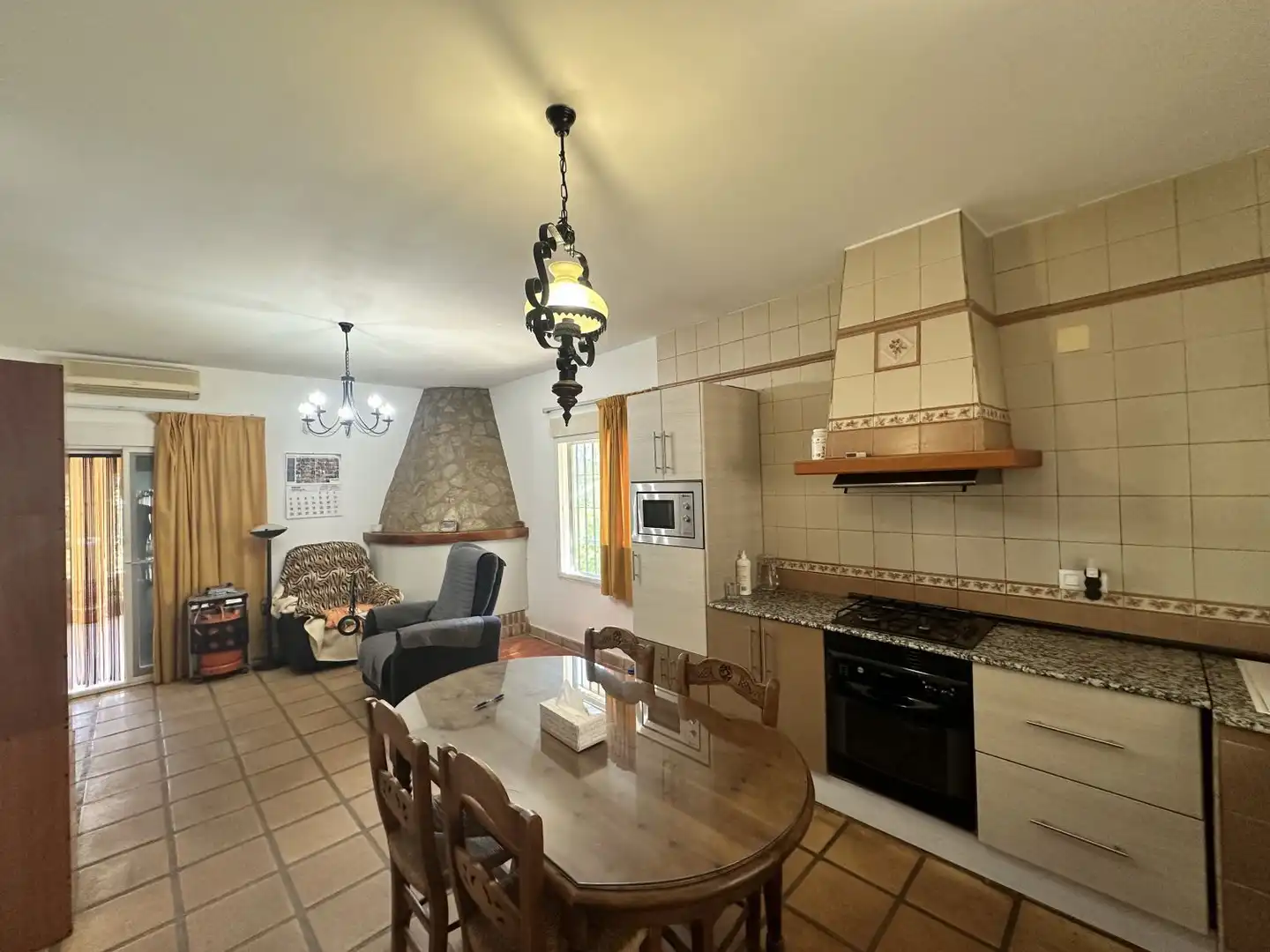 Cocina de Casa o chalet en venta en Sot de Ferrer con Aire acondicionado, Jardín privado y Terraza