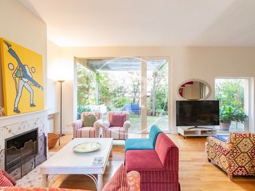 House with garden to rent in Chamartín