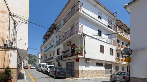 🏡 ¡Oportunidad en Lanjarón! Bajo con un sinfín de posibilidades