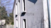 Vista exterior de Casa o xalet en venda en Lugo Capital amb Jardí privat i Traster