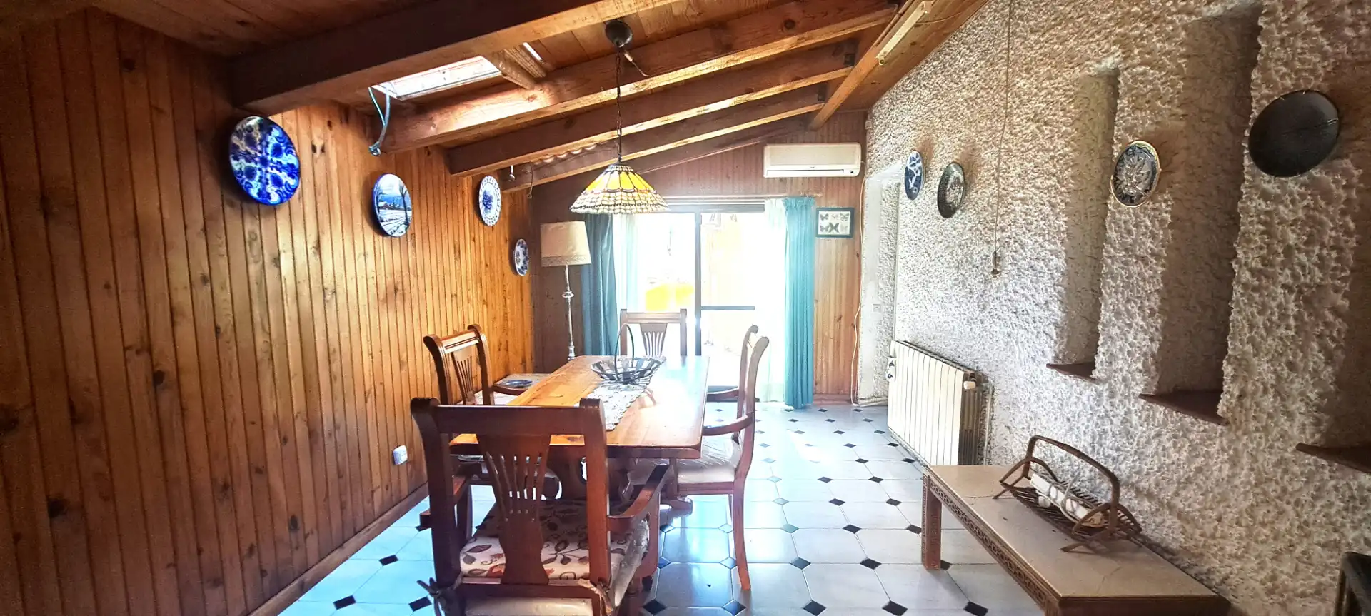 Menjador de Casa o xalet en venda en Talamanca de Jarama amb Calefacció, Jardí privat i Forn