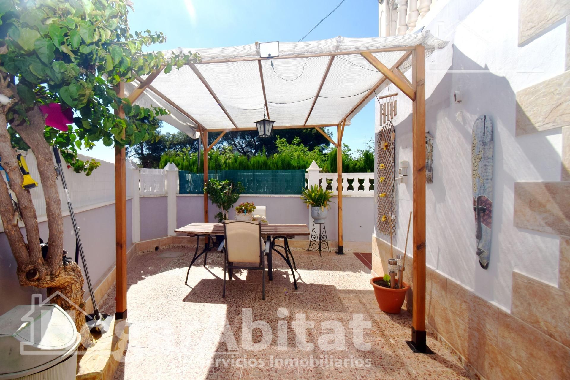 Terrassa de Casa o xalet en venda en Sagunto / Sagunt amb Aire condicionat, Calefacció i Jardí privat