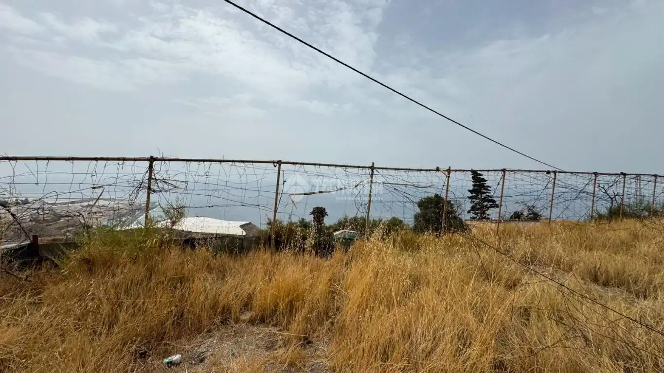 Terreno en venta en Albuñol