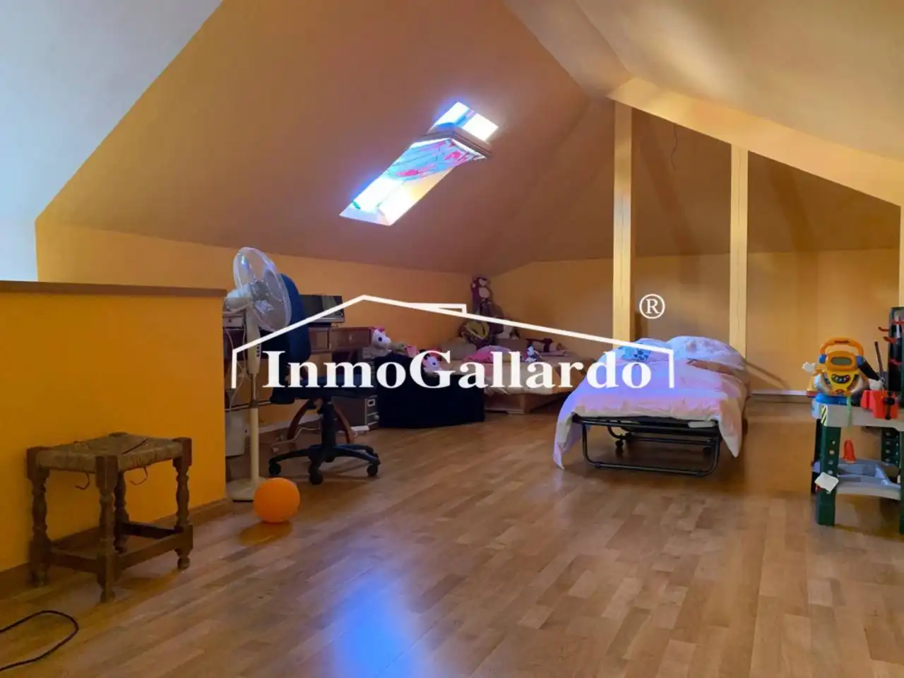 Casa aparellada amb jardí en venda a Este, imagen 14