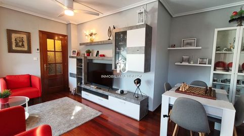 Foto 3 de Piso en venta en Estacion, Ampuero, Cantabria
