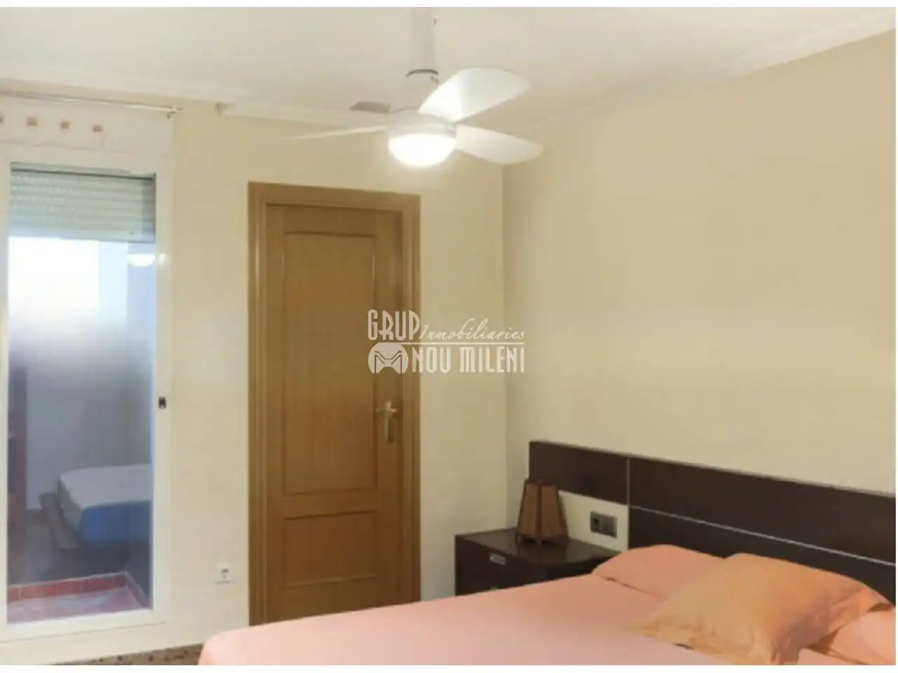 Habitación de Piso de alquiler en Massanassa con Aire acondicionado, Terraza y Amueblado