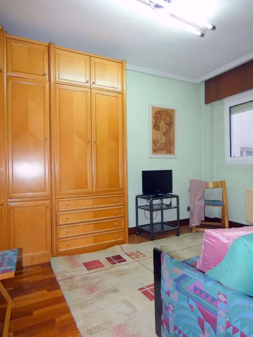 Flat for sale in Karmelo Kalea, Santutxu - Basarrate