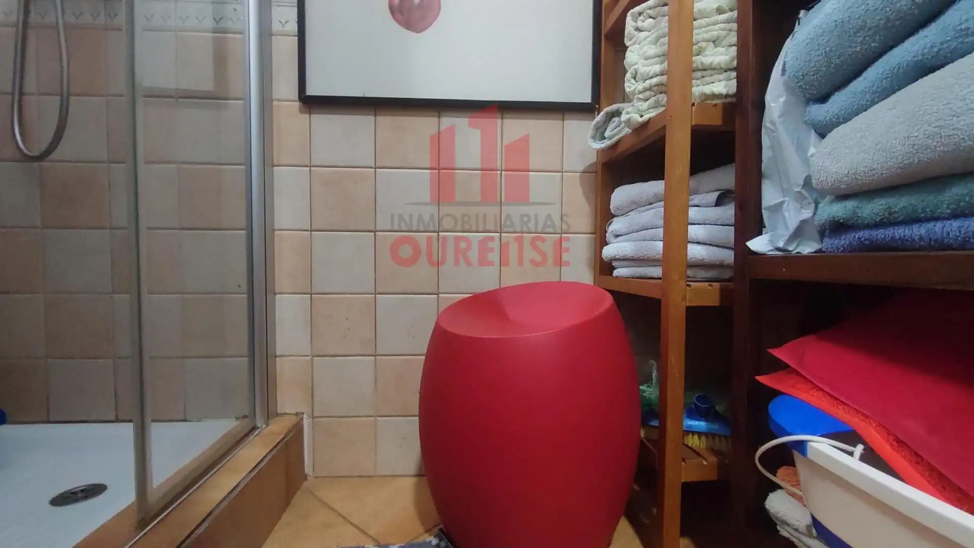 Bathroom of Commercial properties for rent in Ourense Capital   with Furnished