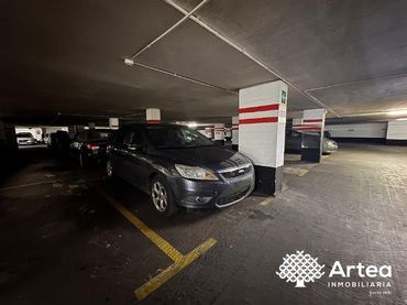 Parking à vendre à Botica Vieja