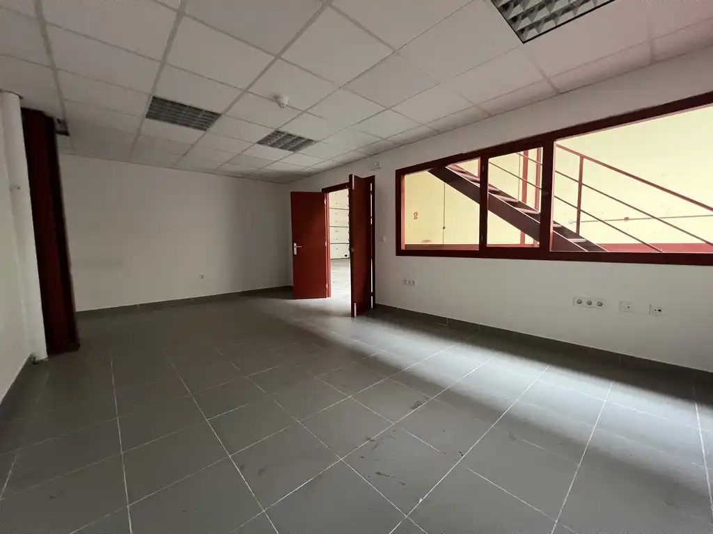 Industrial buildings for sale in Lugo  with Alarm
