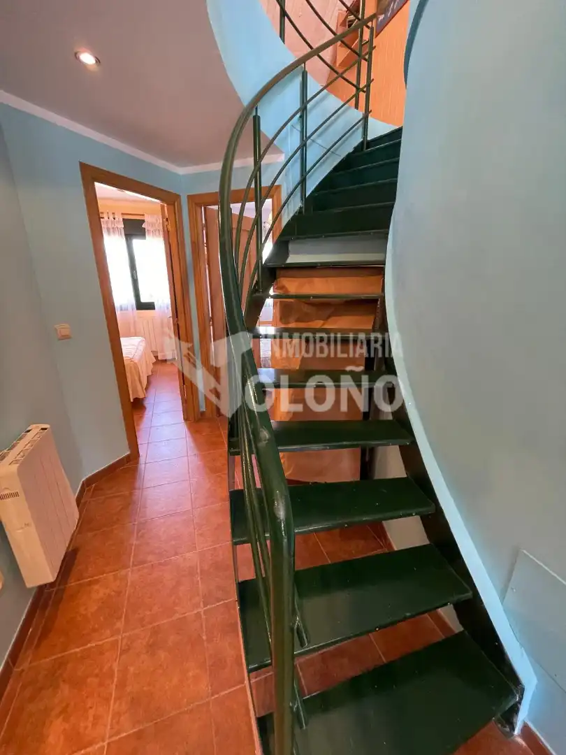 Dúplex en venta en Cuzcurrita de Río Tirón con Calefacción, Terraza y Amueblado