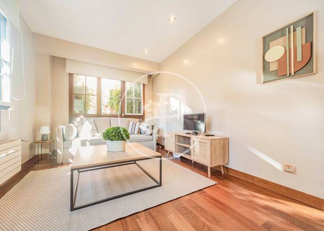 Piso en Alquiler en C. de Rodríguez Marín en El Viso