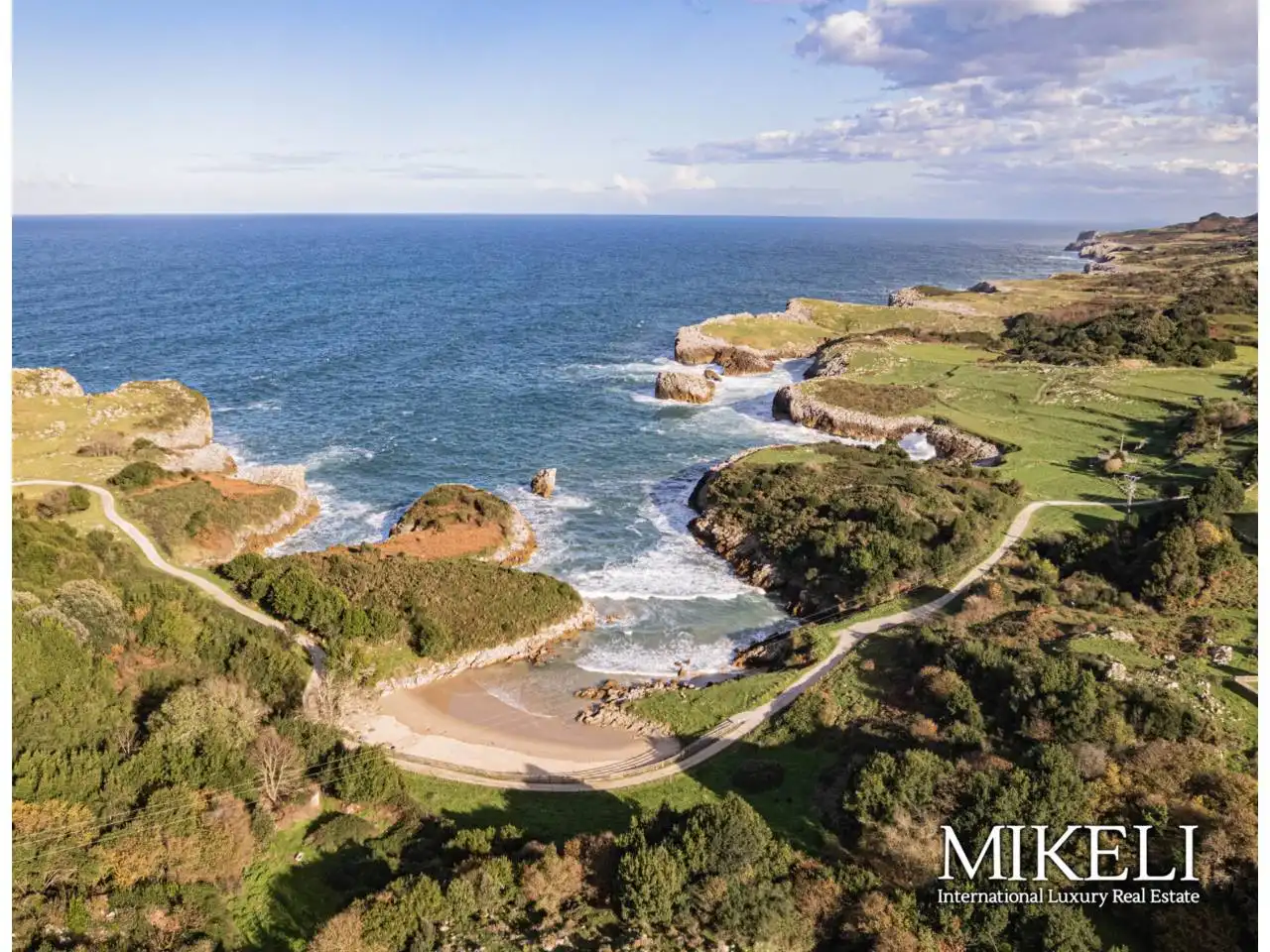Exterior view of Houses for sale in Llanes  with Heating, Private garden and Terrace