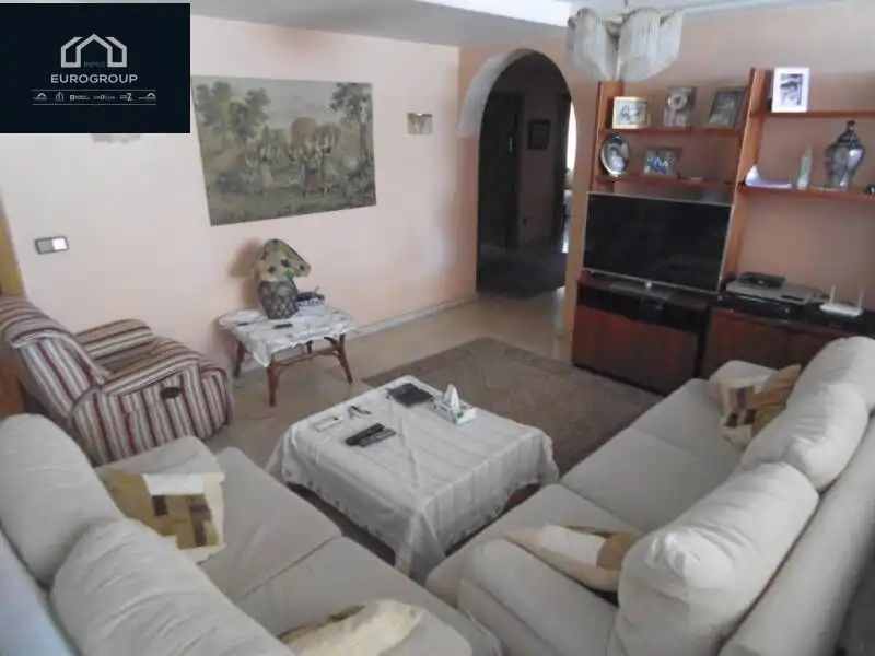Chalet con piscina en venta en Urbanizaciones, imagen 11