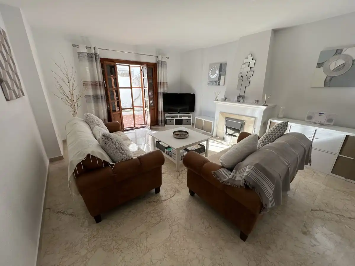 Reihenhaus mit Pool zum Verkauf in Calle Patricia, imagen 11