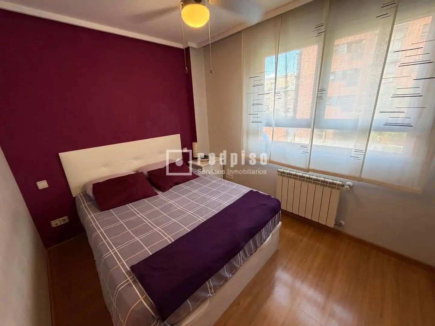 Bedroom of Flat for sale in Madrid  with Air Conditioner, Heating and Private garden