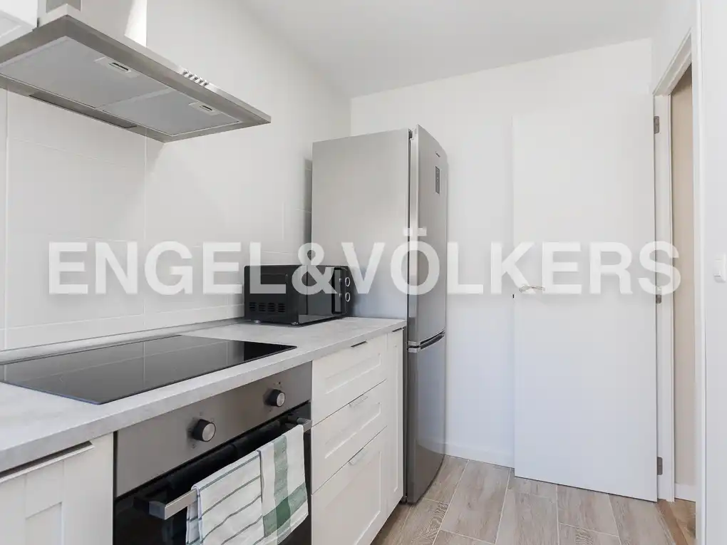 Kitchen of Flat for rent in Valencia  with Air Conditioner, Heating and Parquet flooring