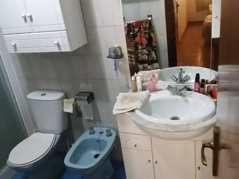 Bathroom of Flat for sale in Los Alcázares  with Air Conditioner and Balcony