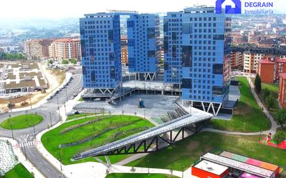 Exterior view of Flat for sale in Oviedo   with Heating, Private garden and Parquet flooring