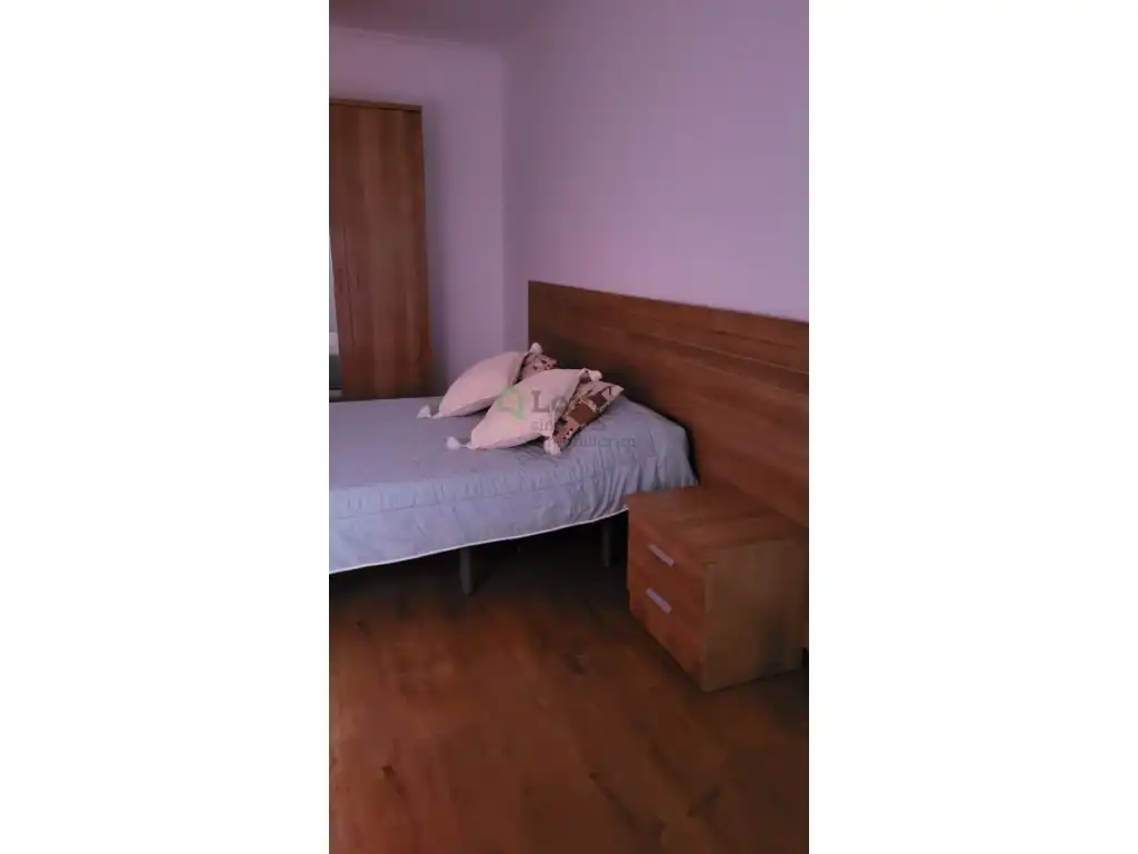 Schlafzimmer von Gebäude zum Verkauf in Badajoz