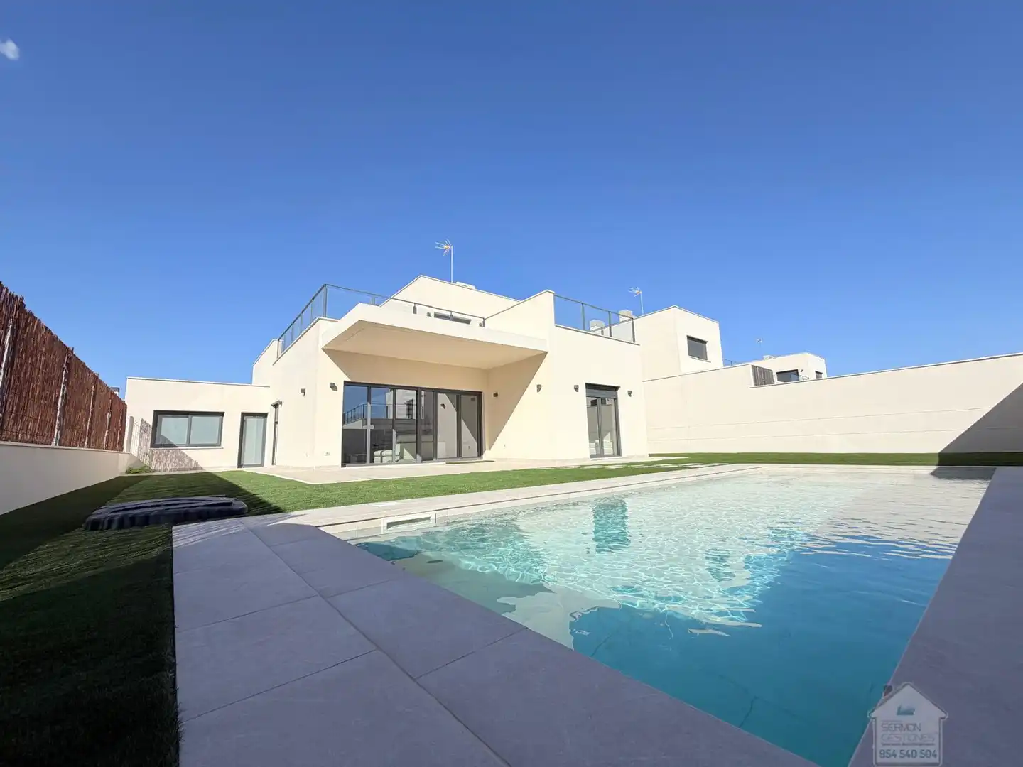 Villa mit Pool zur Miete in Entrenúcleos, imagen 13