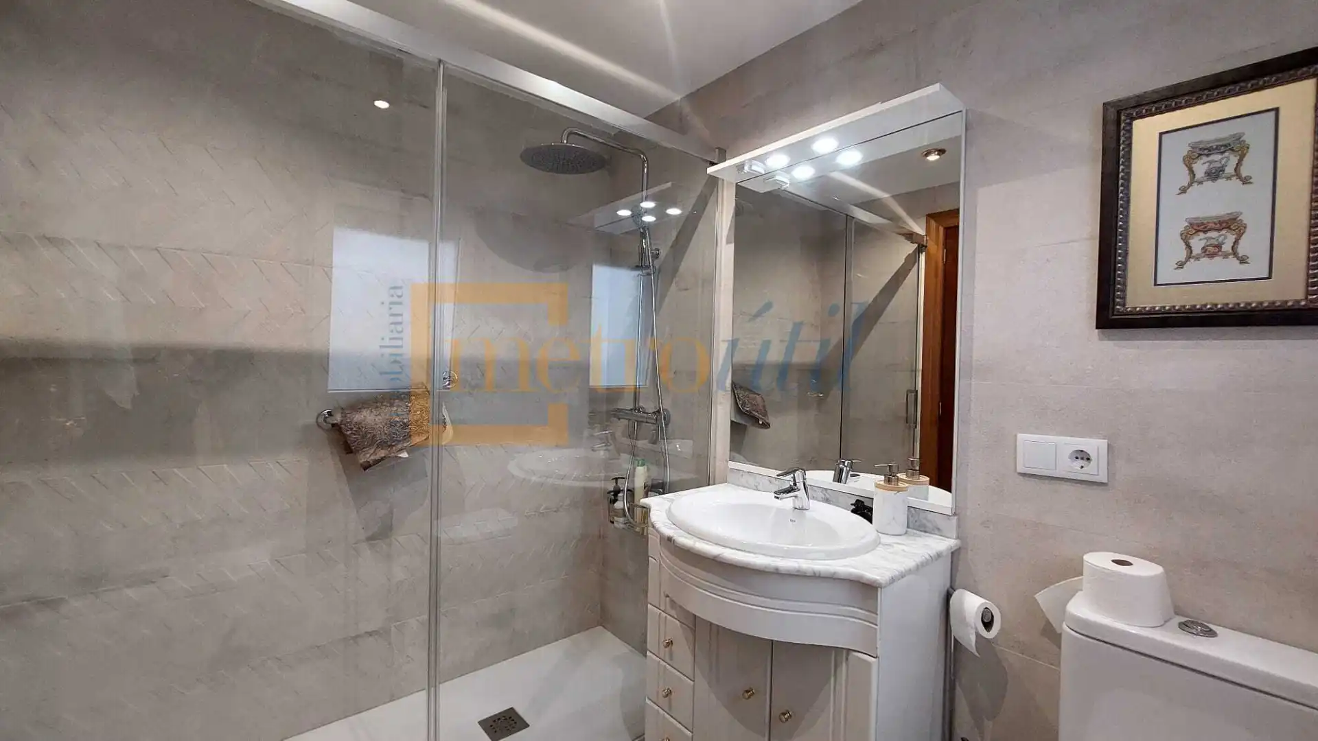 Appartamento con terrazza in vendita a Avenida de los Comuneros, imagen 20