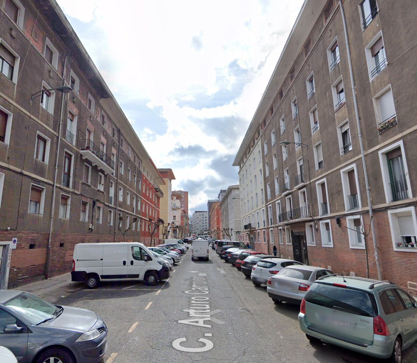 Vista exterior de Pis en venda en Bilbao  amb Moblat i Forn