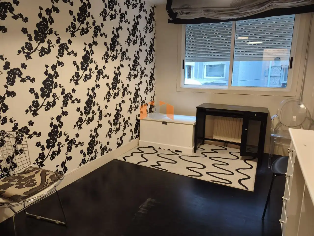 Flat for sale in Vigo   with Heating